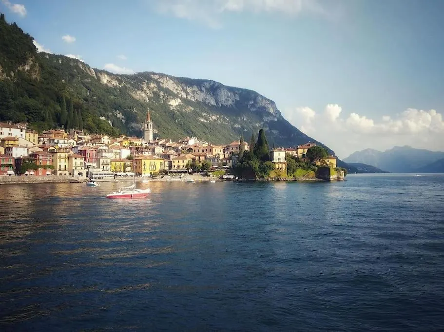 Casa Blu: Refurbished, Amazing View - Lake Como Perledo Italy